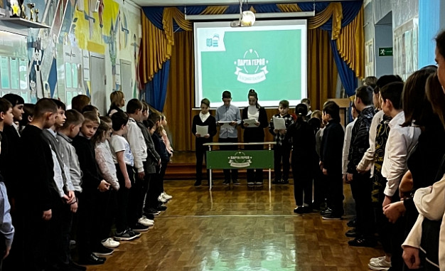 В Мухановской школе появилась «Парта Героя» в память об уроженце Кинешмы